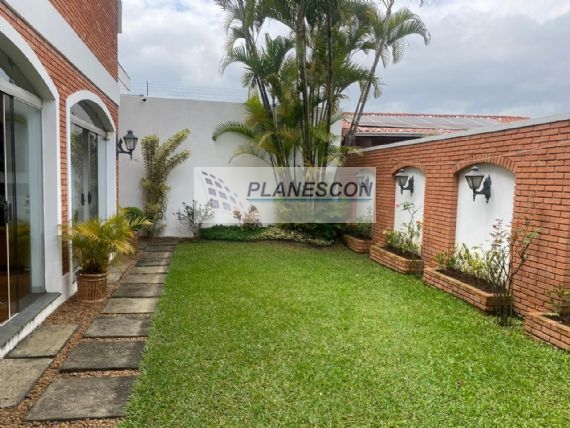 Casa à venda, Jardim Leonor, São Paulo
