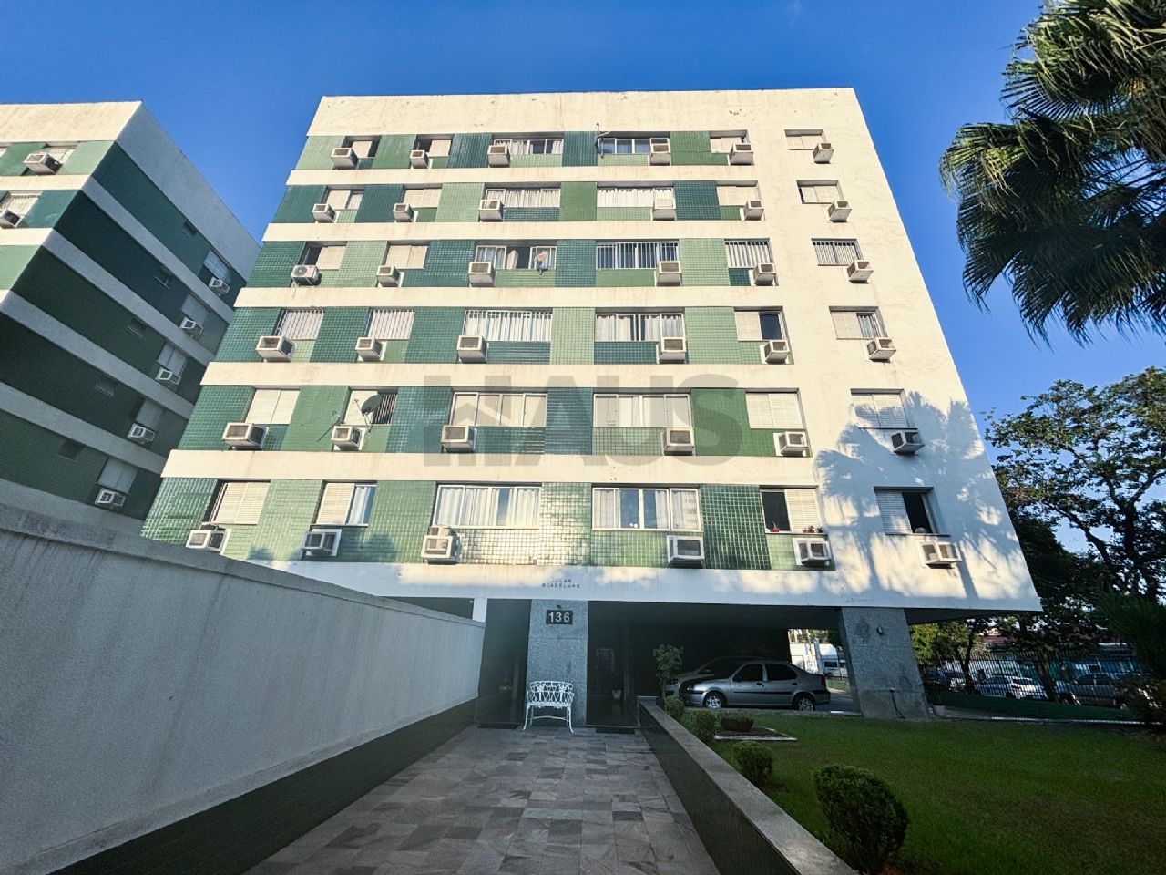 Apartamento à venda, Aterrado, 